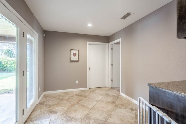 1611 N K St, Midland, TX 79701