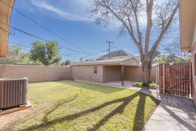 1611 N K St, Midland, TX 79701