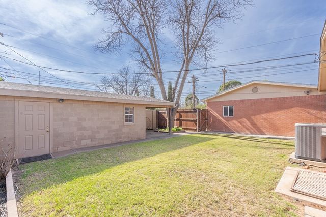 1611 N K St, Midland, TX 79701