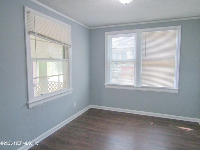 810 MACKINAW Street, Jacksonville, FL 32254