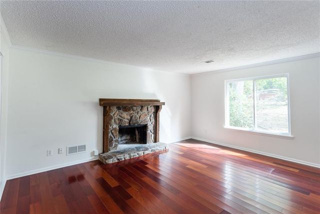 2472 Landington Way, Duluth, GA 30096