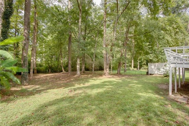 2472 Landington Way, Duluth, GA 30096
