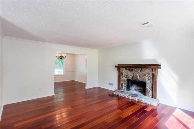 2472 Landington Way, Duluth, GA 30096