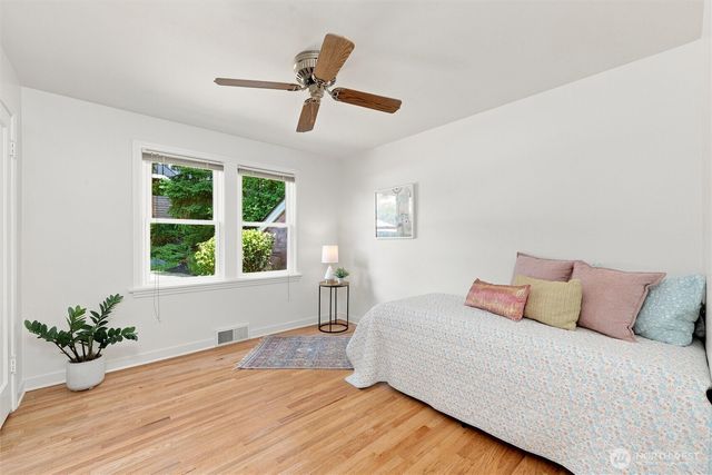4806 Purdue Avenue NE, Seattle, WA 98105