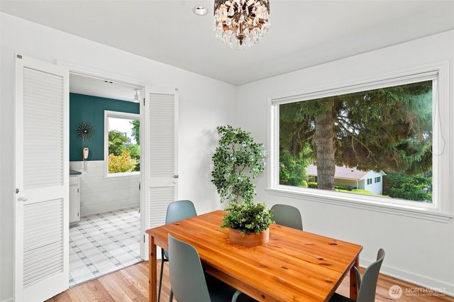 4806 Purdue Avenue NE, Seattle, WA 98105
