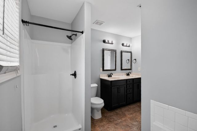 1004 Dwight Eisenhower Way, Clarksville, TN 37042