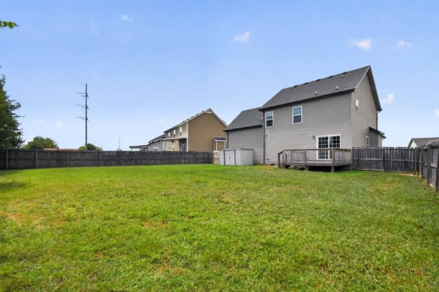 1004 Dwight Eisenhower Way, Clarksville, TN 37042