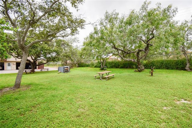 2006 Hidden Lake 3, Corpus Christi, TX 78412