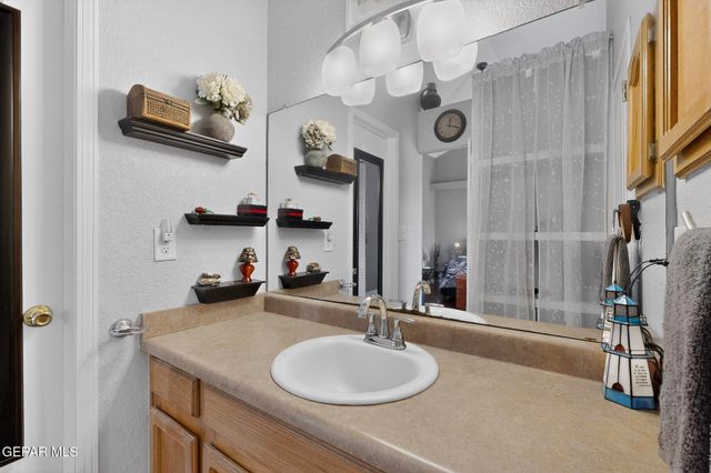 12122 CHATO VILLA Drive, El Paso, TX 79936