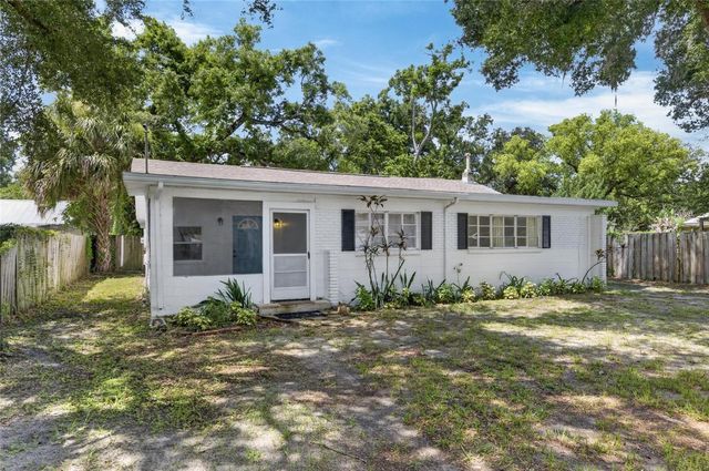 1005 E FLORA STREET, Tampa, FL 33604