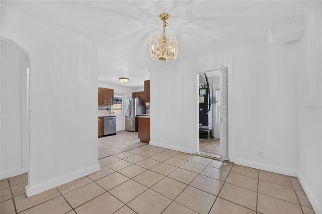 1005 E FLORA STREET, Tampa, FL 33604