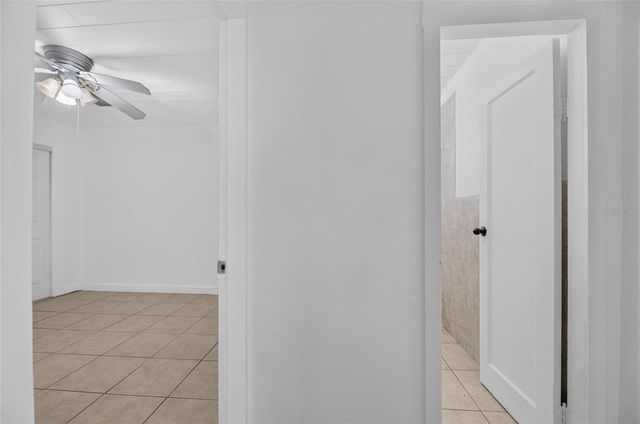 1005 E FLORA STREET, Tampa, FL 33604