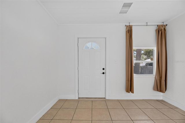 1005 E FLORA STREET, Tampa, FL 33604