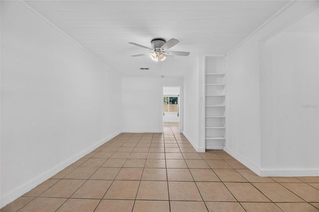 1005 E FLORA STREET, Tampa, FL 33604