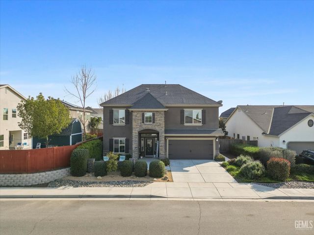 9223 Laurel Meadows Lane, Shafter, CA 93263