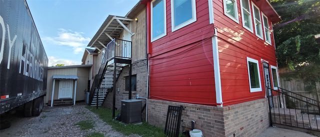 6924 Wallisville Road, Houston, TX 77020