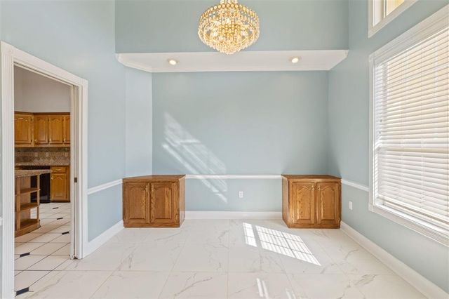 4012 Woodcrest Lane, Lake Charles, LA 70605