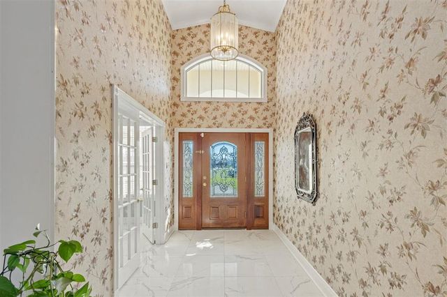 4012 Woodcrest Lane, Lake Charles, LA 70605