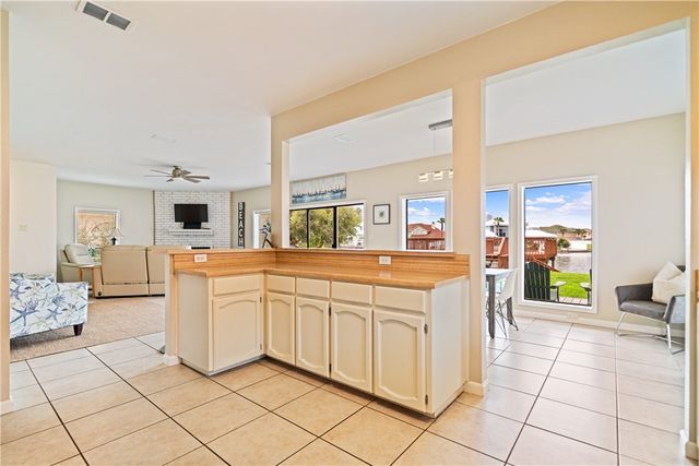 13901 Eaglesnest Bay Dr, Corpus Christi, TX 78418