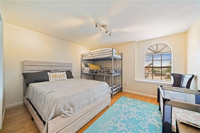 13901 Eaglesnest Bay Dr, Corpus Christi, TX 78418