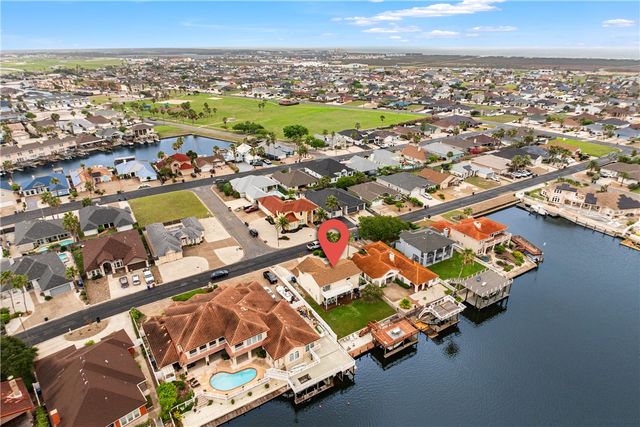 13901 Eaglesnest Bay Dr, Corpus Christi, TX 78418