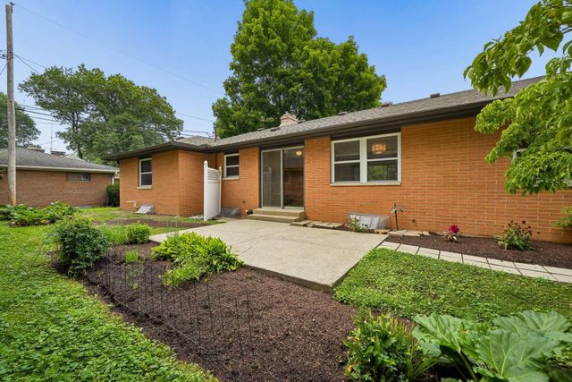 83 Ceramic Drive, Columbus, OH 43214