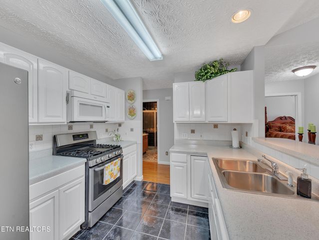 708 Chambers Way, Knoxville, TN 37920