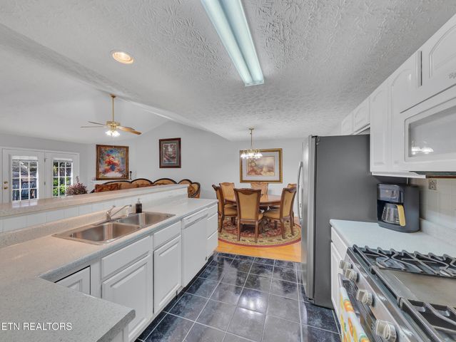 708 Chambers Way, Knoxville, TN 37920