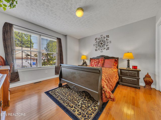 708 Chambers Way, Knoxville, TN 37920