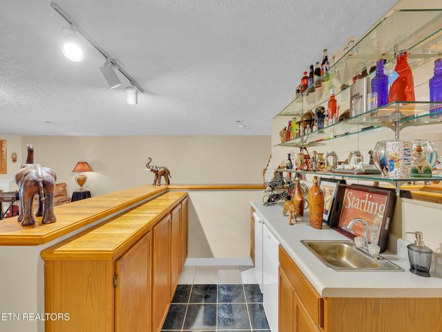 708 Chambers Way, Knoxville, TN 37920