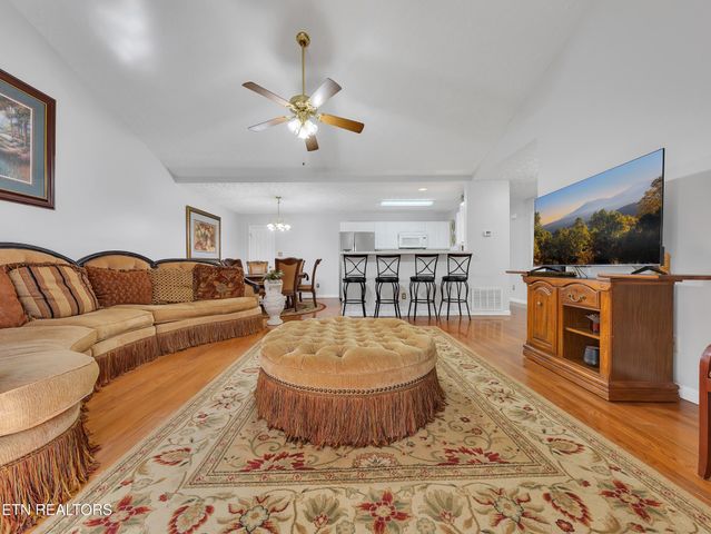 708 Chambers Way, Knoxville, TN 37920