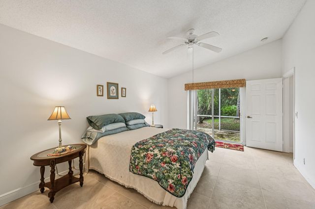 7184 SE Magellan Lane, Stuart, FL 34997
