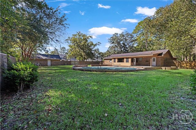 1036 Live Oak Drive, Hinesville, GA 31313