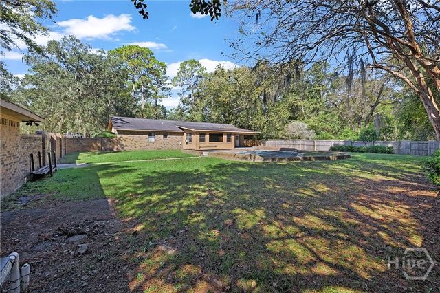 1036 Live Oak Drive, Hinesville, GA 31313