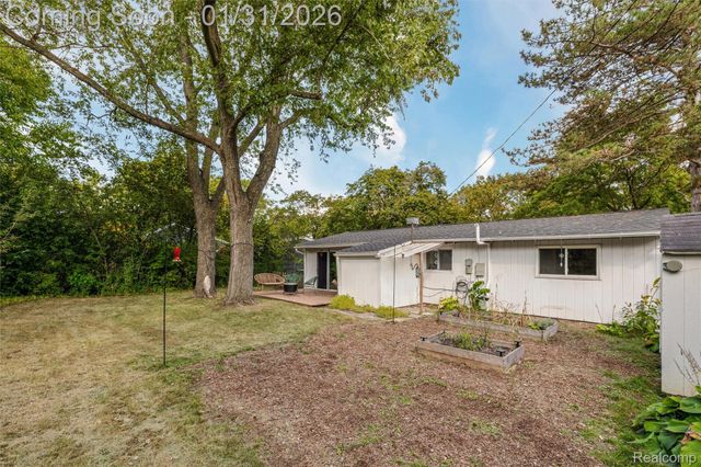 2711 Canterbury Road, Ann Arbor, MI 48104