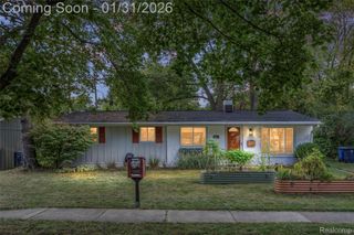2711 Canterbury Road, Ann Arbor, MI 48104
