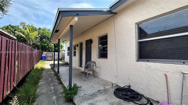 2220 Charleston St 2, Hollywood, FL 33020