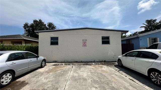 2220 Charleston St 2, Hollywood, FL 33020