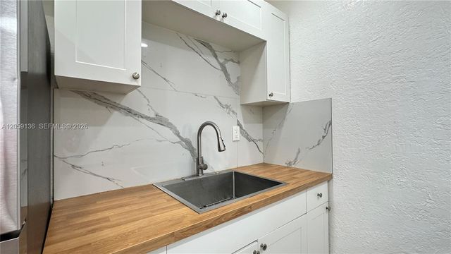 2220 Charleston St 2, Hollywood, FL 33020
