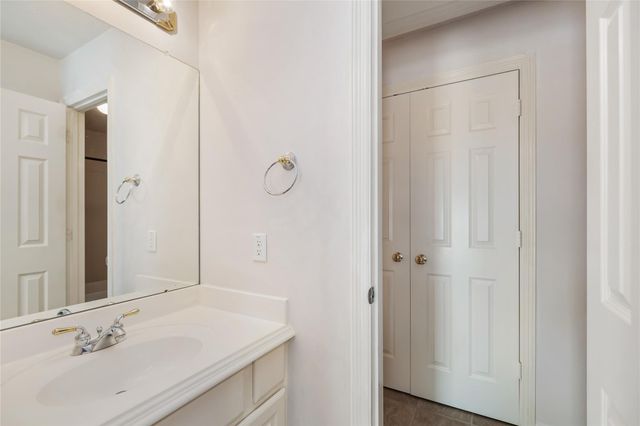 14402 Brentshire Lane, Houston, TX 77069