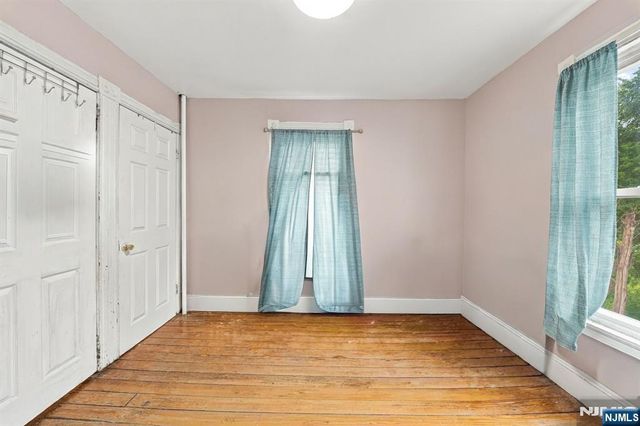280 Lincoln Street, East Orange, NJ 07017