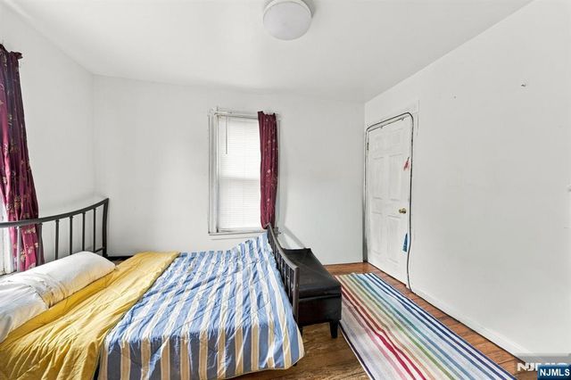 280 Lincoln Street, East Orange, NJ 07017