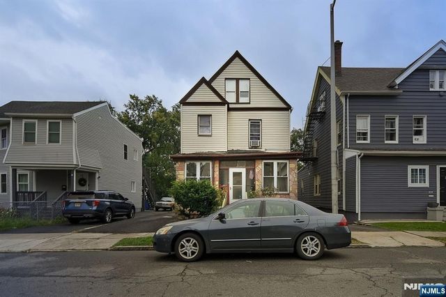 280 Lincoln Street, East Orange, NJ 07017