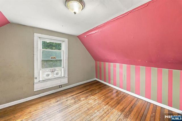 280 Lincoln Street, East Orange, NJ 07017
