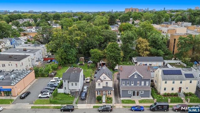 280 Lincoln Street, East Orange, NJ 07017