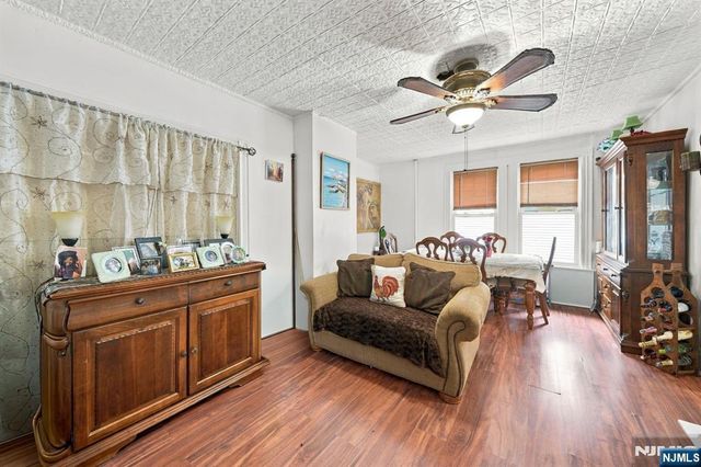 280 Lincoln Street, East Orange, NJ 07017