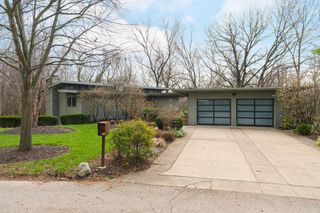2837 Canterbury Lane, Columbus, OH 43221