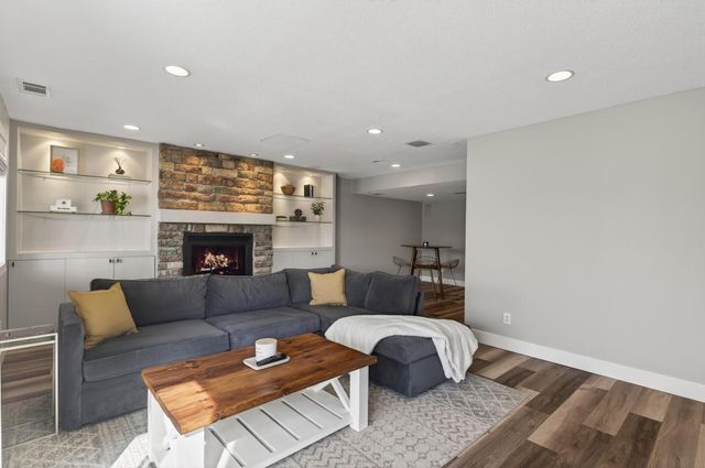 9037 Garland Lane N, Maple Grove, MN 55311