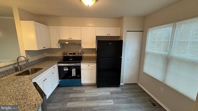 18715 MARTINS LANDING DR, Germantown, MD 20874