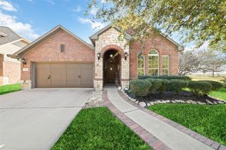 19639 Mills Glen Drive, Cypress, TX 77433